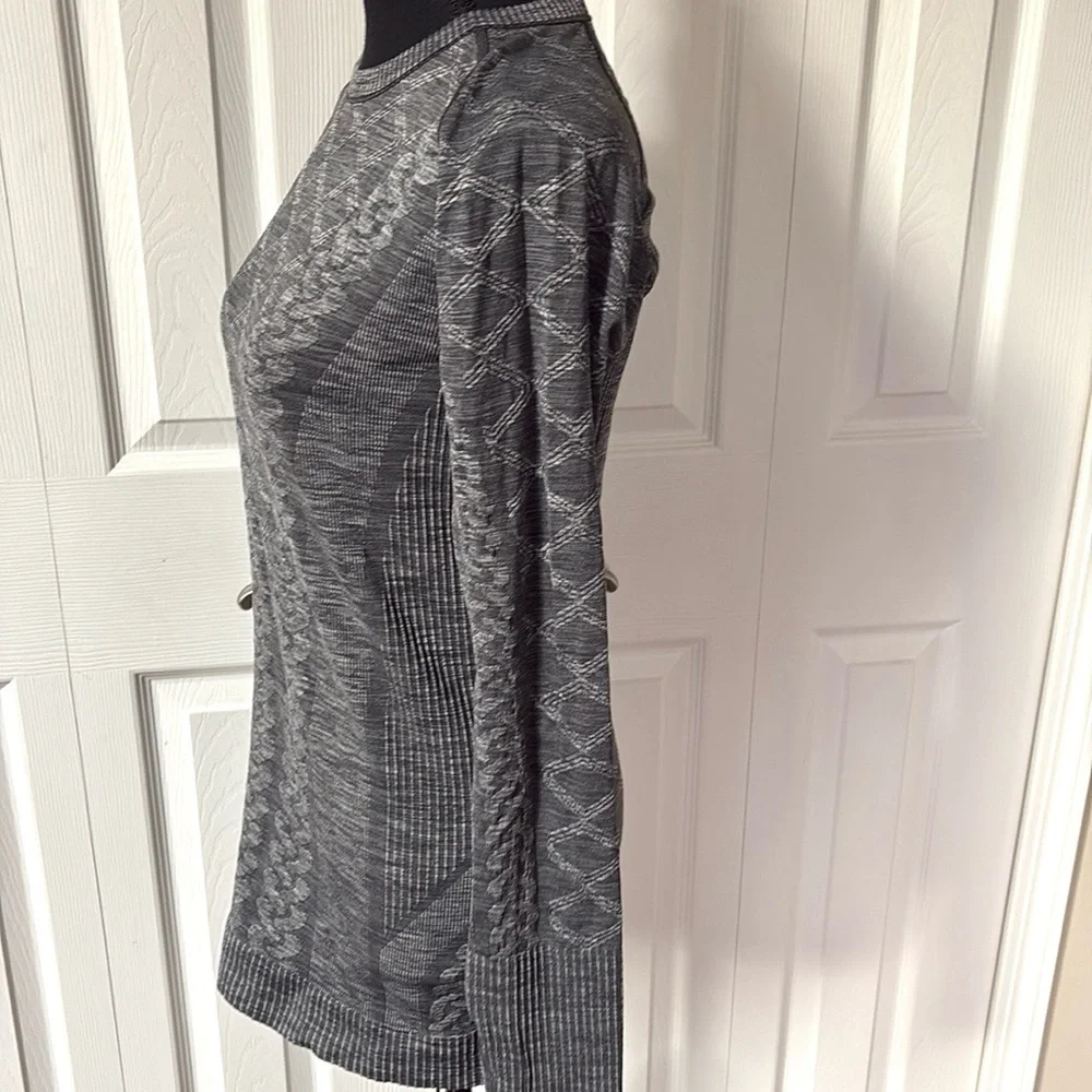 Lululemon Rest Less Pullover - Picture 6 of 15